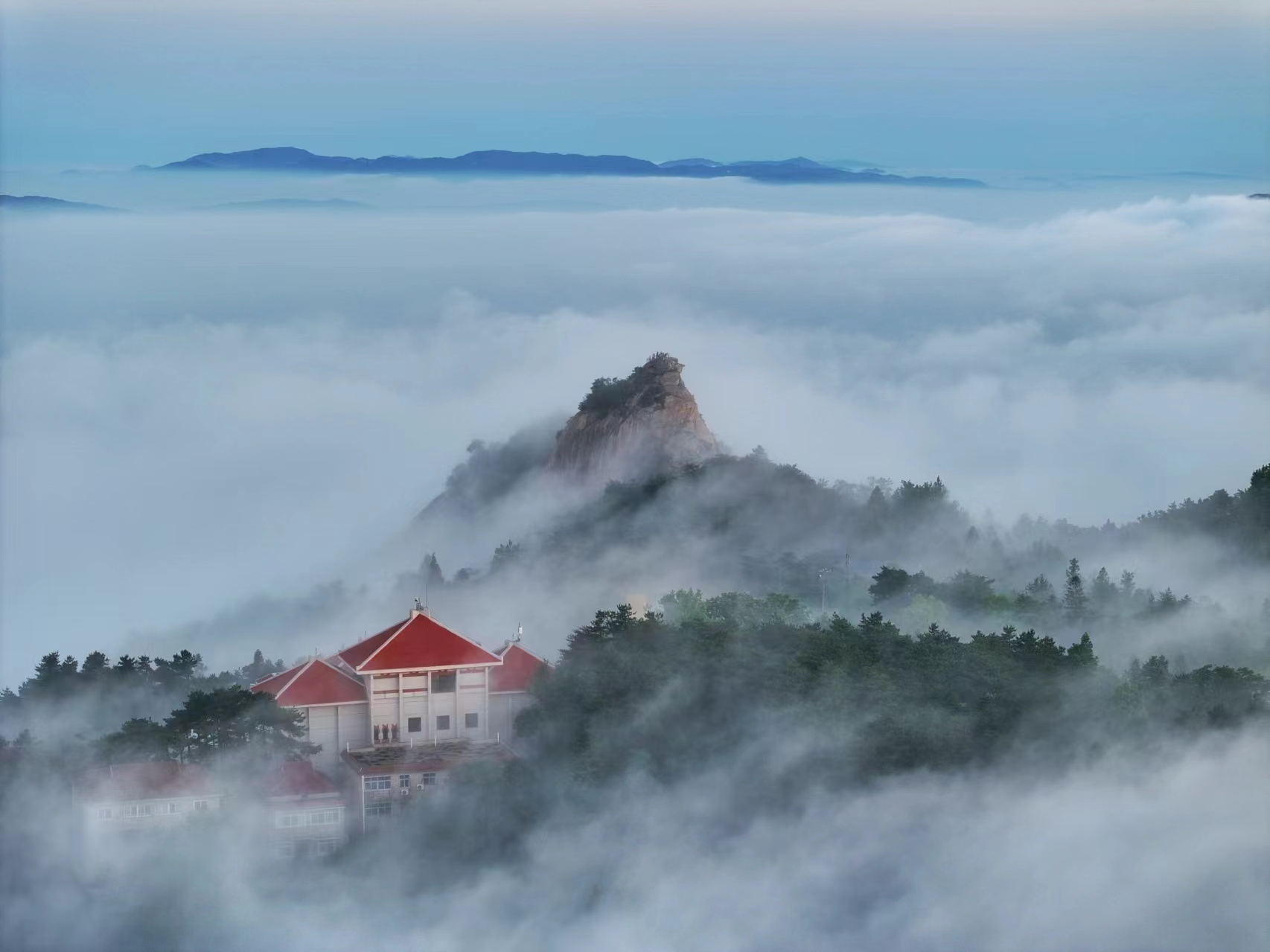 鸡公山